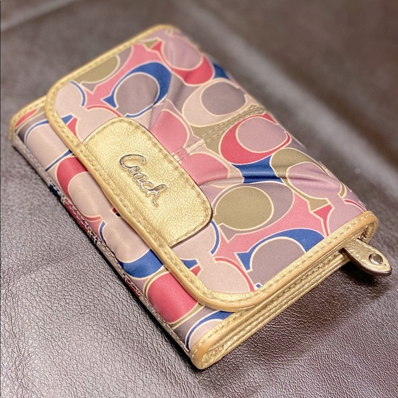 Coach wallet - Picture 1 of 1
